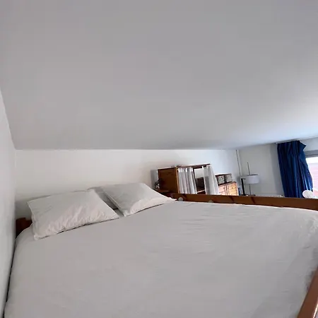 아파트 Avec Balcon A Deux Pas De Paris *